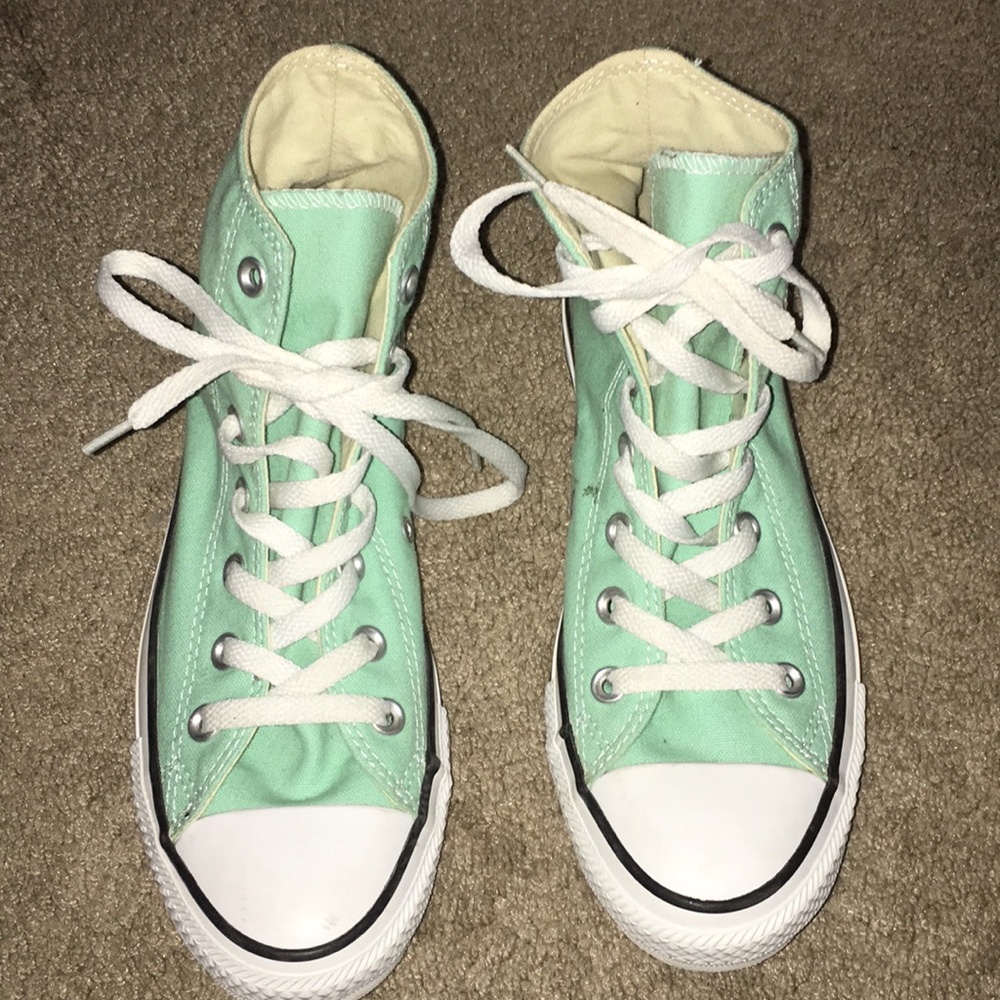 High Top Converse Sneakers authentic